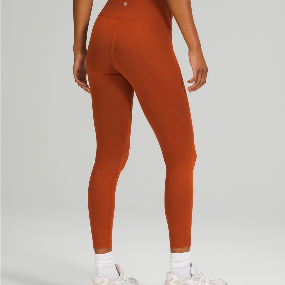 Lululemon Wunder train 25” Size 2